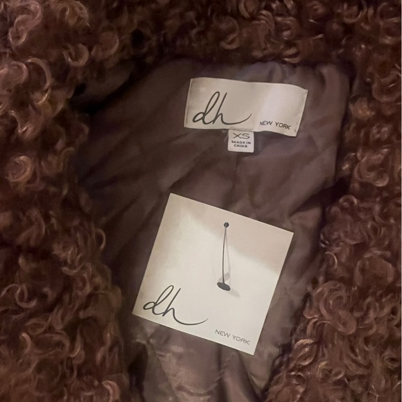 Biker Jacket Size XS  Diagonal Zip NWT DH New York Sky Taupe Faux Fur - Picture 4 of 5